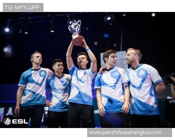 CSGO最新实力排名揭晓FPX强势领跑前十名战队分析